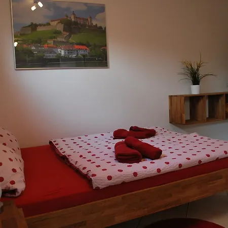 Ferienwohnung Am Mainradweg - Beuerlein Martin Kolitzheim Экстерьер фото
